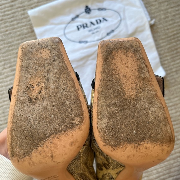 Prada square toe pumps - Picture 4 of 6